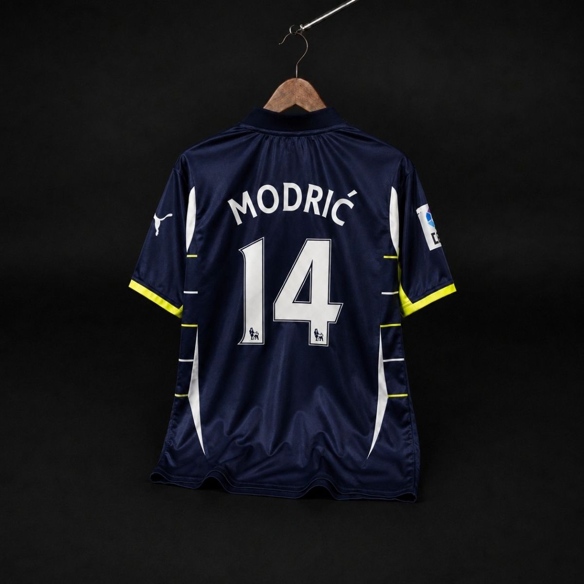 tottenham hotspur 2008โ09 away jersey tottenham hotspur 2008โ09 away jersey